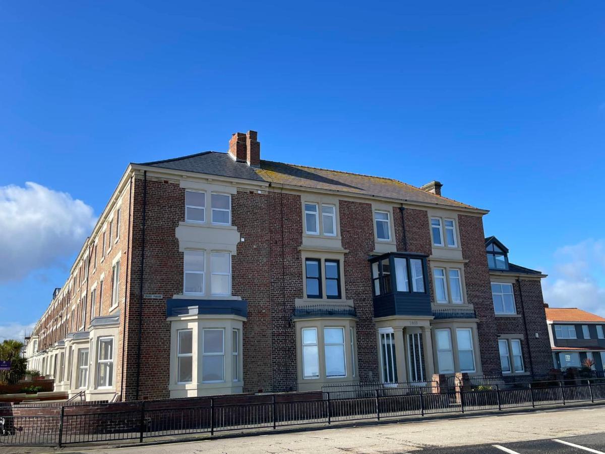 The Beach Front Apartment, Amazing Frontline Sea Views Tynemouth Exteriör bild