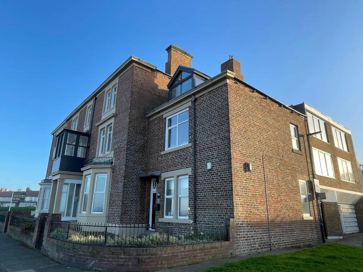 The Beach Front Apartment, Amazing Frontline Sea Views Tynemouth Exteriör bild