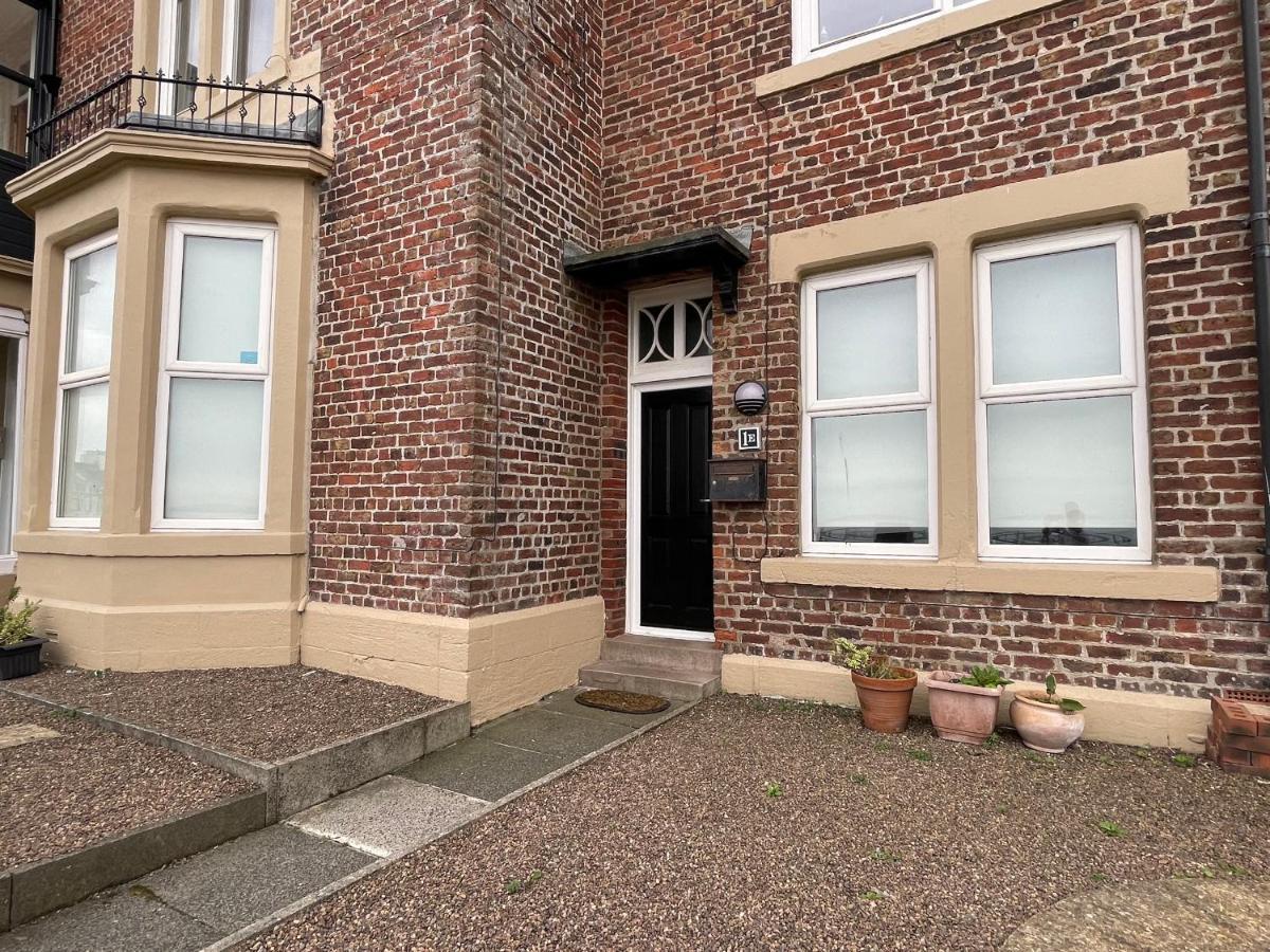 The Beach Front Apartment, Amazing Frontline Sea Views Tynemouth Exteriör bild
