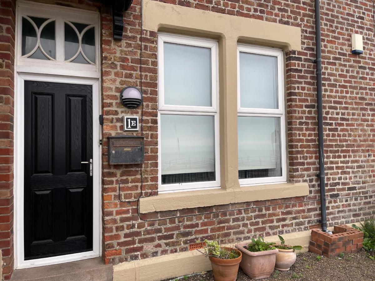 The Beach Front Apartment, Amazing Frontline Sea Views Tynemouth Exteriör bild